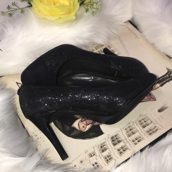 Monet Designed in Italy. Shoes - Picture 3 of 5